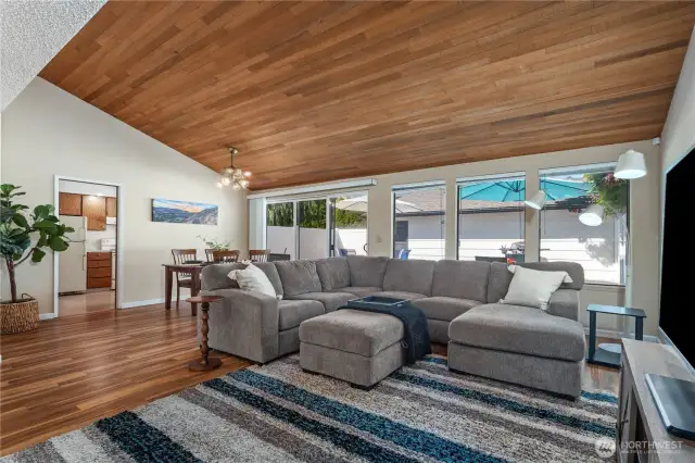 Open living room with vaulted celings