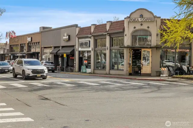 Centered in the neighborhood, this home puts you in the heart of everything in Kirkland.