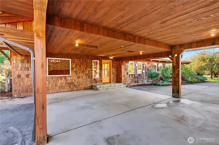 Carport