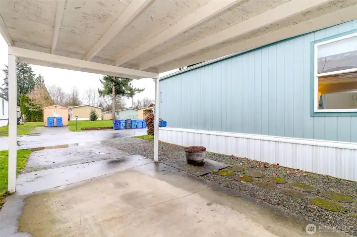 Carport -