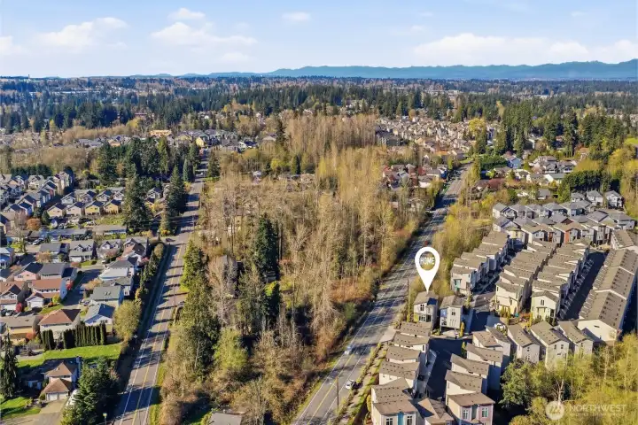 Set ideally close to everything: Alderwood, Mill Creek Town Center, freeways, light rail, bus lines, park-n-ride, and all the modern conveniences.