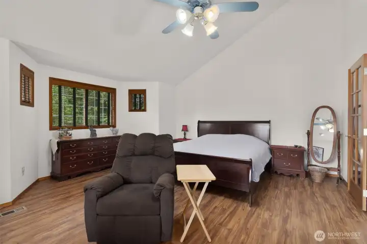 Upper Level Primary Suite