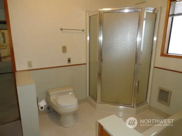 main floor bathroom