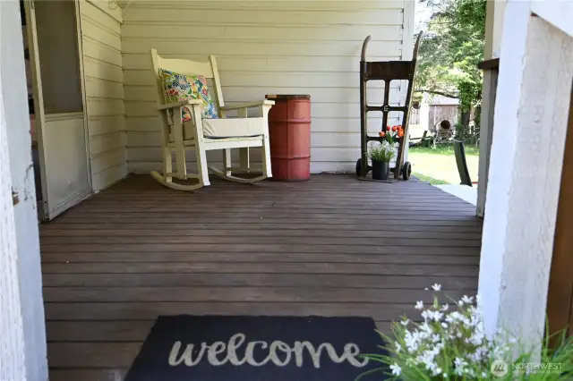 View porch ~ a special place to enjoy your morning beverage and dining al fresco.