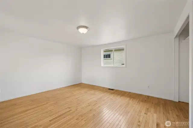 Back bedroom/Primary