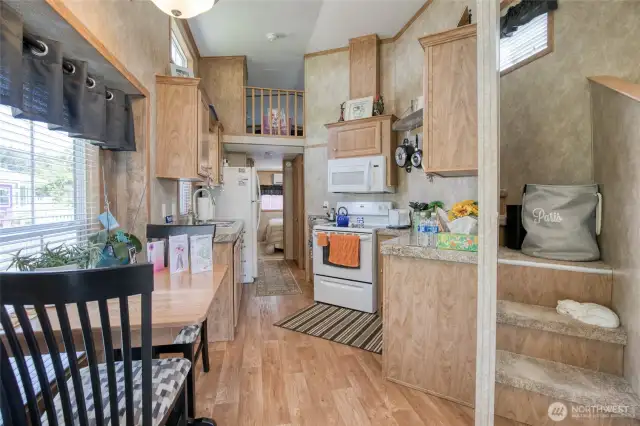 Park model kitchen
