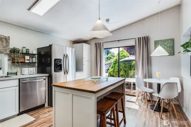 You'll love the breakfast nook and convenient indoor/outdoor space.