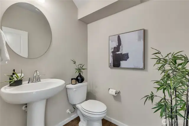 Main level powder bath.