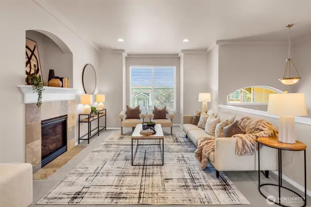 Livingroom with Gas Fireplace