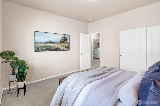 4th Bedroom Closet