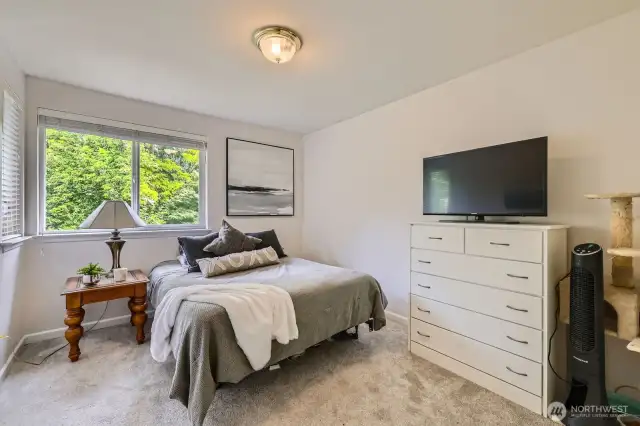 Additional bedroom.