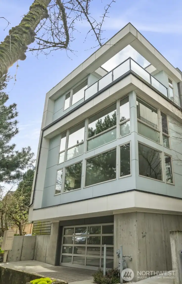 Thoughtful contemporary standalone home