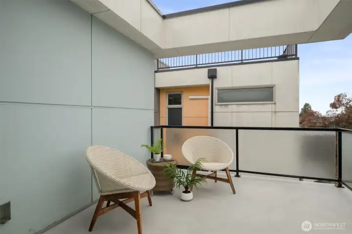 Relax on your view deck sitting among the treetops