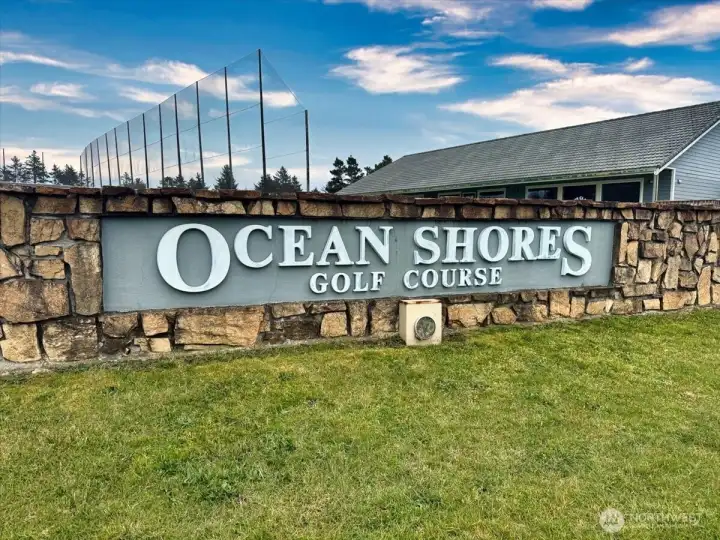 If you enjoy golfing, you have two courses here to enjoy!