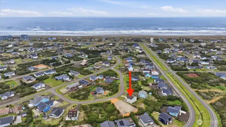 So close to the beach and on a side loop road~