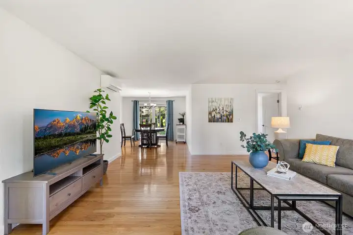 Entry into the living room