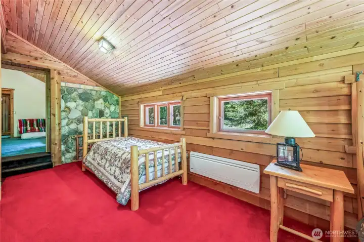 Additional bed in Suite