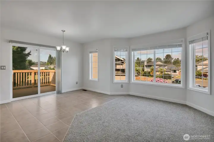 Abundance of natural light.