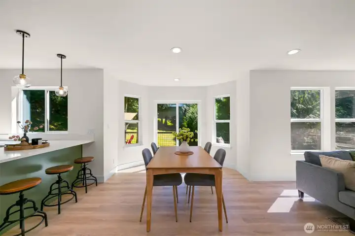 Dining w/ Sliding Door to back patio