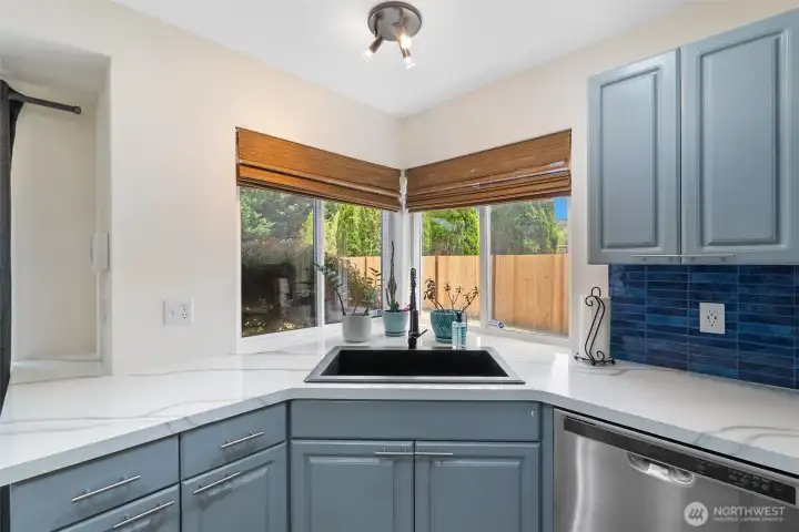 Beautiful corner picture window