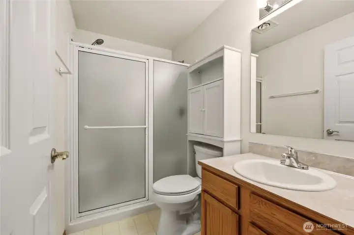 Primary 3/4 Bath up close.