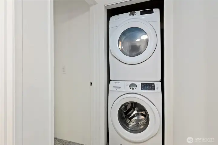 Washer and Dryer included Washer and Dryer included