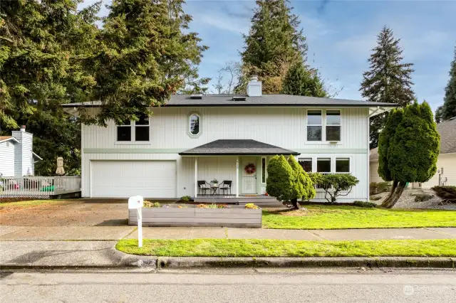 Nice curb appeal!