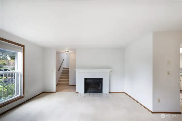 Living room, real wood fireplace.