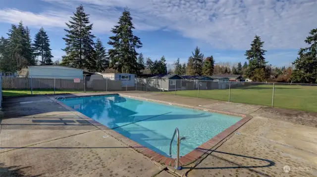 Community pool