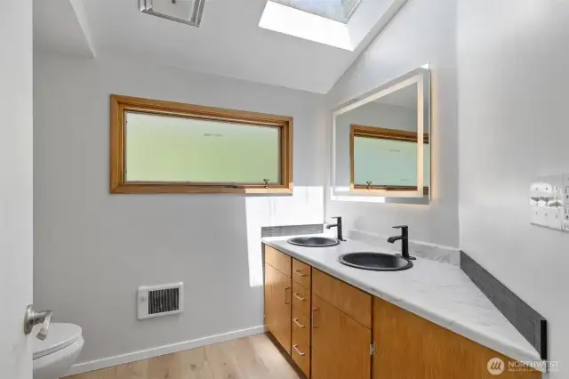 2nd floor bath