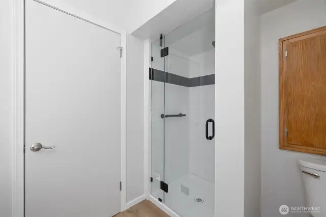 2nd floor shower