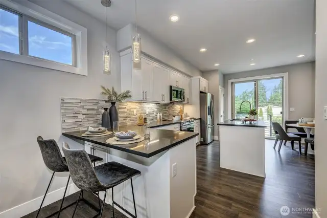 Welcome to this stunning END UNIT townhome, 1,795 sq. ft. with designer finishes throughout.