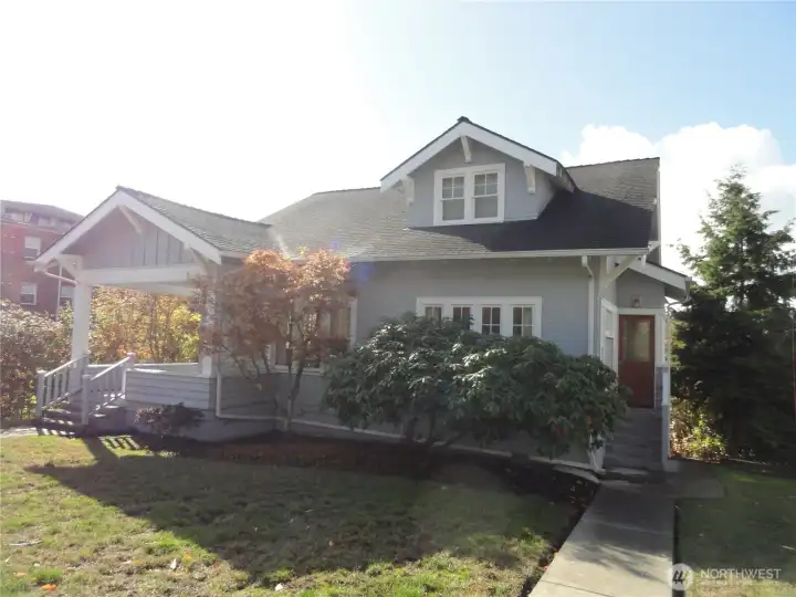 Front of a craftsman house