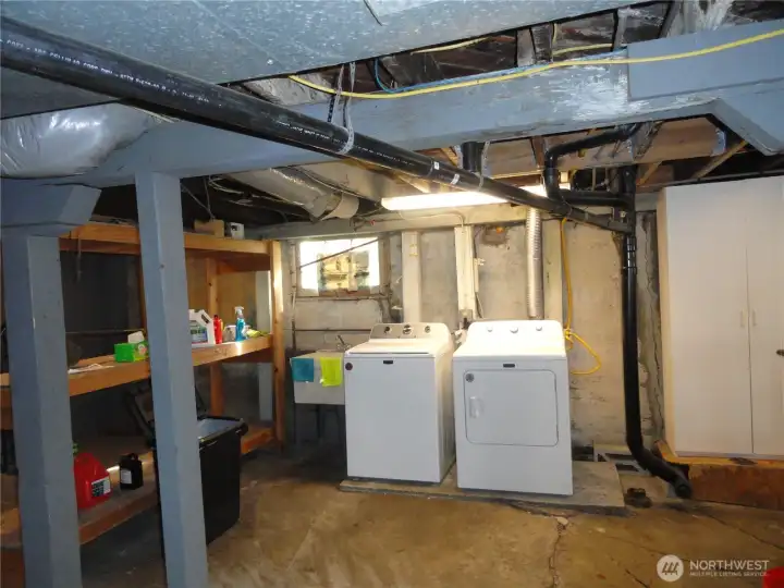 Utility room downstairs