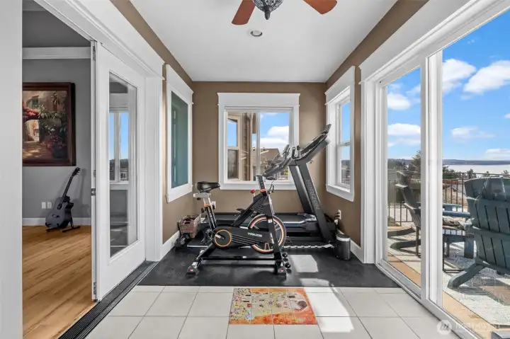 Large bonus room off primary with panoramic views.