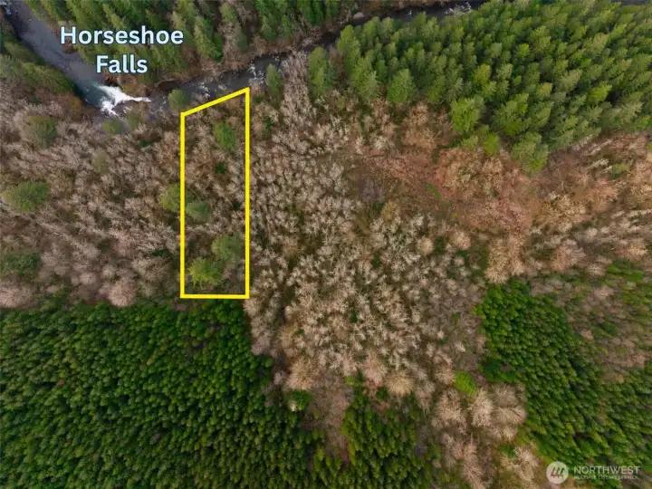 Overhead view with approximate boundaries in yellow.