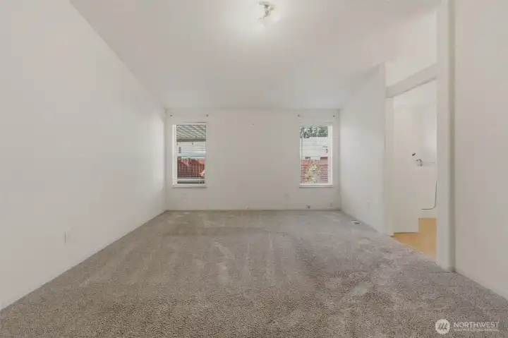 Primary suite, main room
