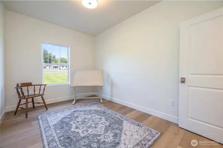 First floor bedroom 5 or office