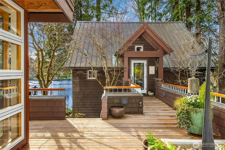 A separate private guest house which offers inviting space... with additional 624 square ft...