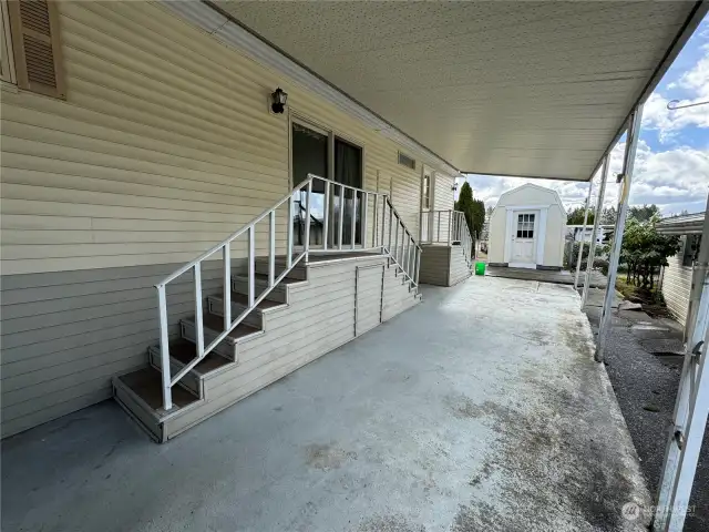 Carport and side entry