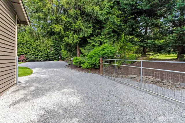 16' gate for RV & trailer access to backyard.
