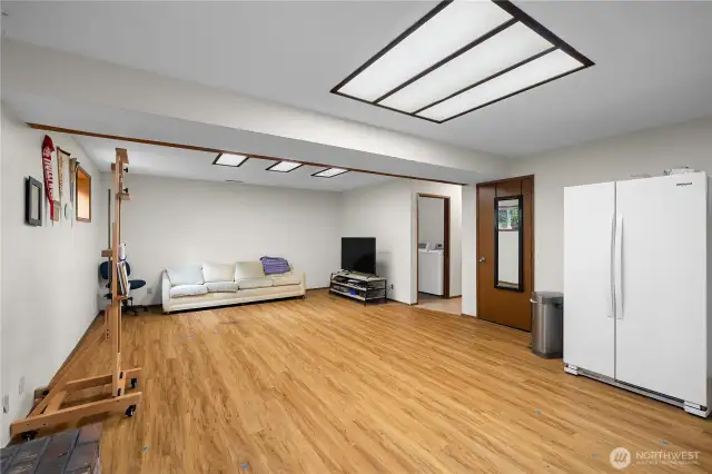 Lots of room for many hobbies to spread out here!