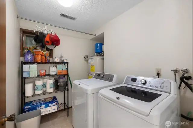Laundry - included - washer and dryer!