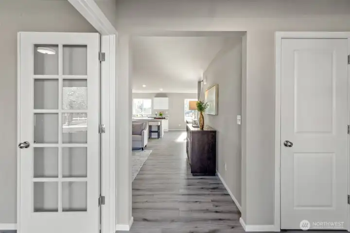 Disclaimer Secondary photos of same floor plan on different lot in different community: Photos are from another Christy, finishes, upgrades, and features may vary.