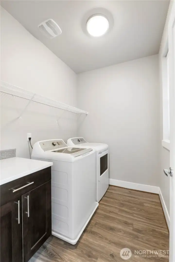 Laundry - Main floor