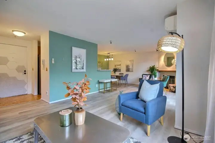 Great floorplan for ease when entertaining your guests!