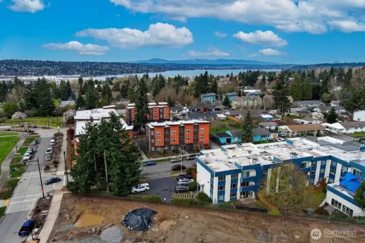 A terrific Renton Higlands location for easy commuting and close to Lake Washington, Boeing and major freeways.