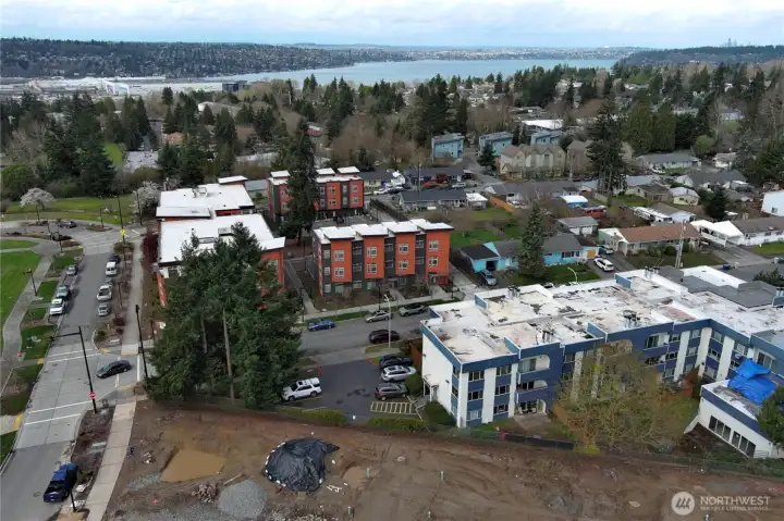 A terrific Renton Higlands location for easy commuting and close to Lake Washington, Boeing and major freeways.