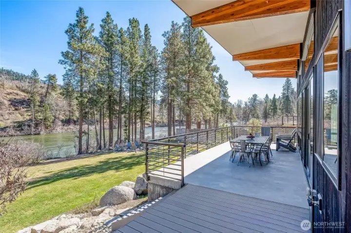 Deck on the Wenatchee River