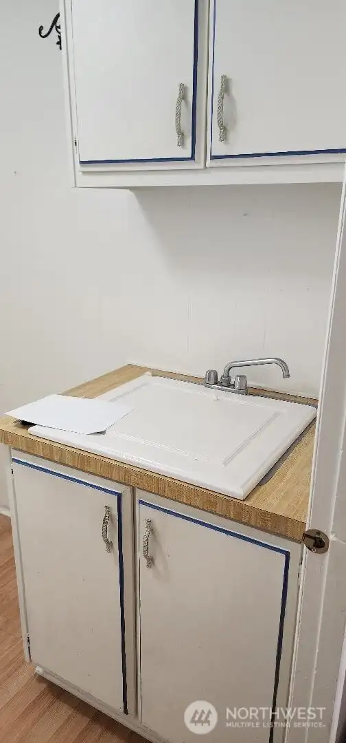 Laundry room sink